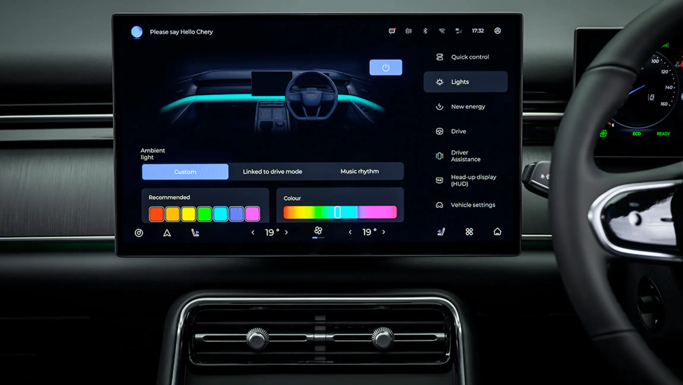 Chery Tiggo 9 CSH interior touchscreen displaying lighting customisation interface